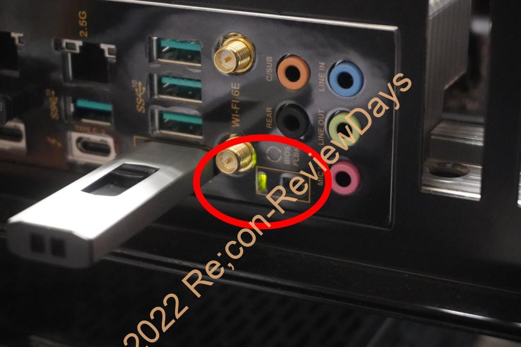 ASUS製マザーボード用のBIOSアップデート機能「BIOS Flashback」を使ってみた