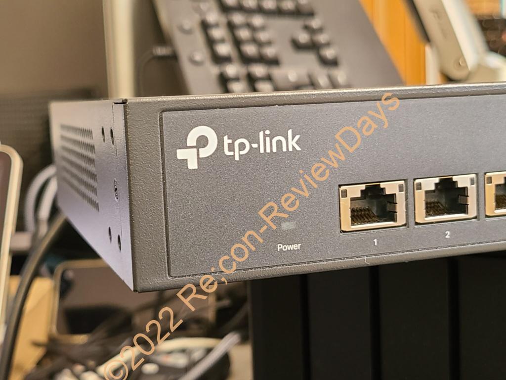 TP-LINK製の10G対応8ポートLANハブ「TP-SX1008」の電源が一切入らなくなりました