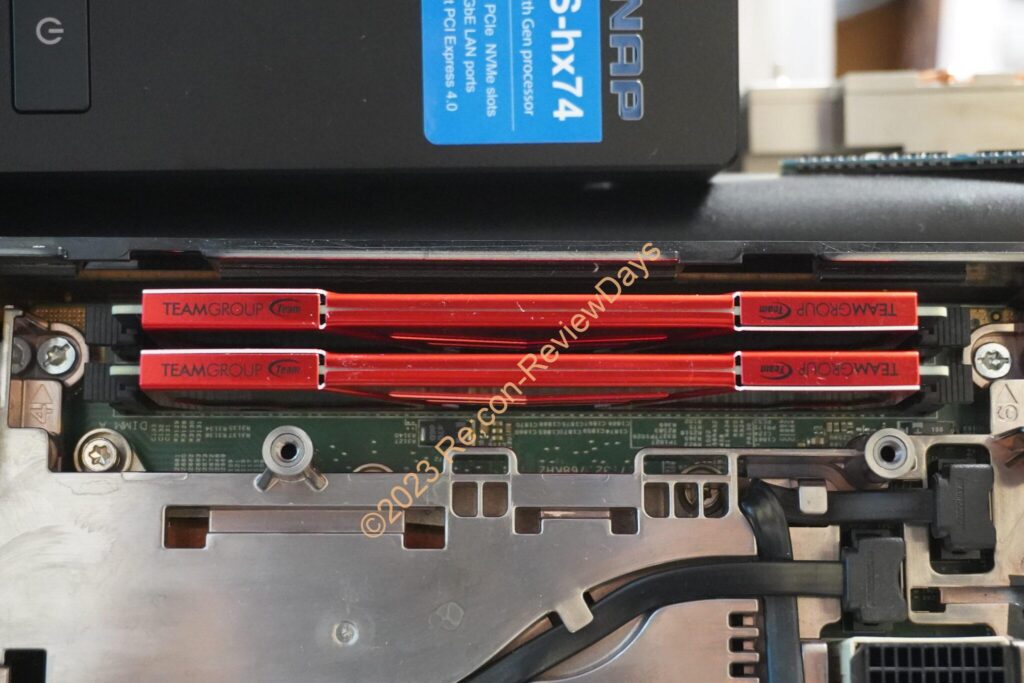 HPE製の超小型サーバーPC「ProLiant Thin Micro TM200」で各種メモリを検証してみた