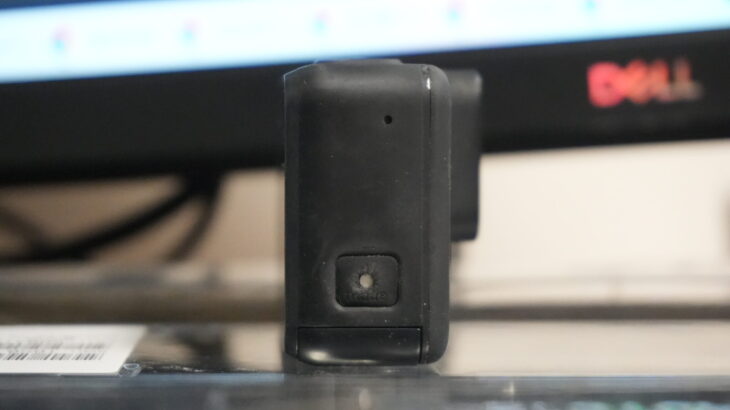 GoPro HERO 7 Black側面のモードボタンの被膜の修理を検討する
