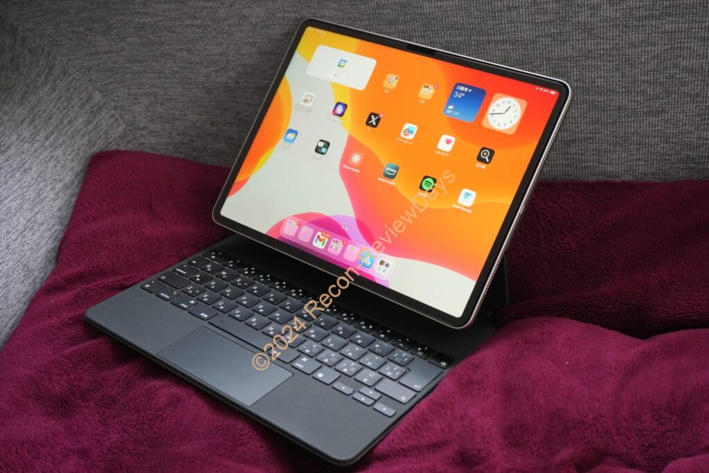 iPad Air 13インチ 第1世代(M2/2024)に13インチ用のMagic Keyboard(旧12.9インチ、iPad Pro用)を取り付けてみた
