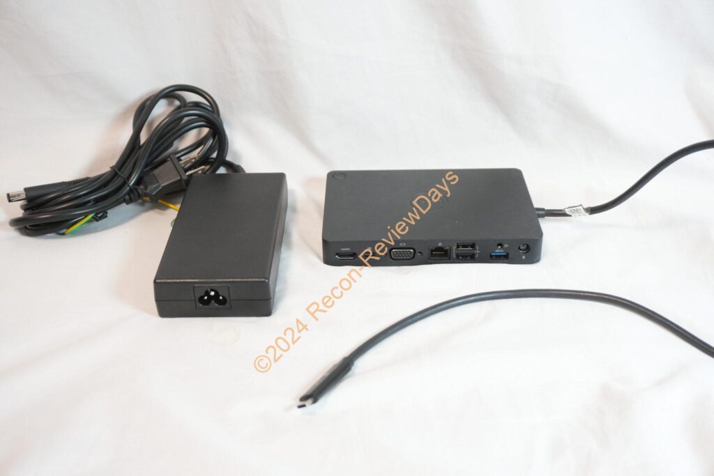 MSI CLAWの外部接続端子が貧弱のためThunderbolt 3ドックを導入