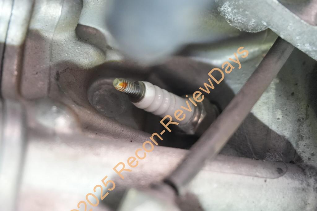 ホンダ ジャイロキャノピー(TA03)の点火プラグの交換を検討する